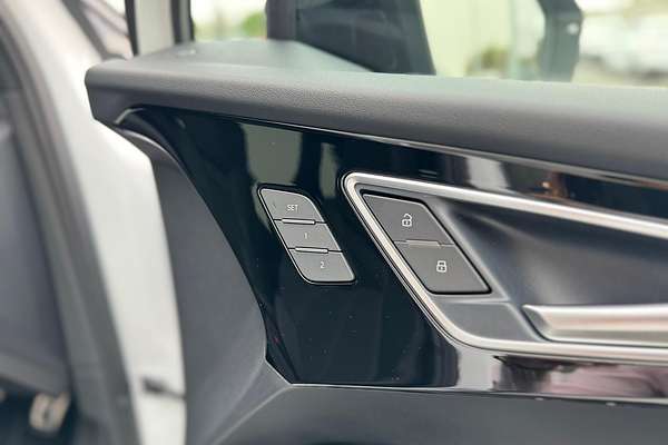 2024 Audi Q4 e-tron 45 F4