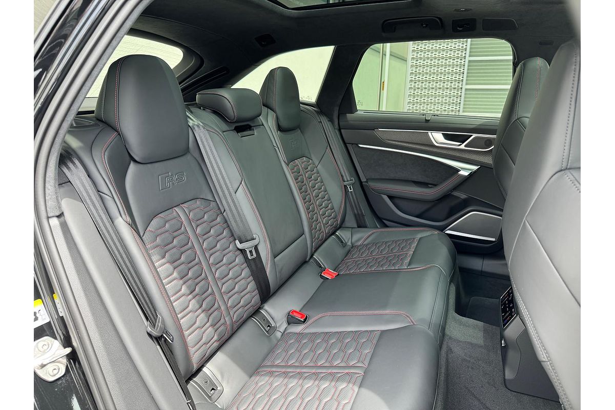 2024 Audi RS6 Performance C8