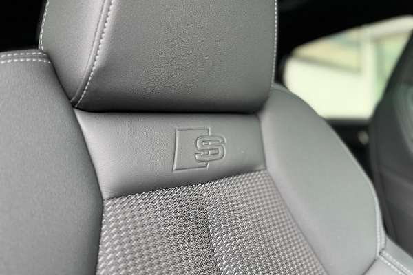 2024 Audi Q4 e-tron 45 F4