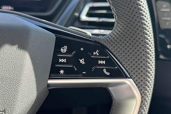 2024 Audi Q4 e-tron 55 F4