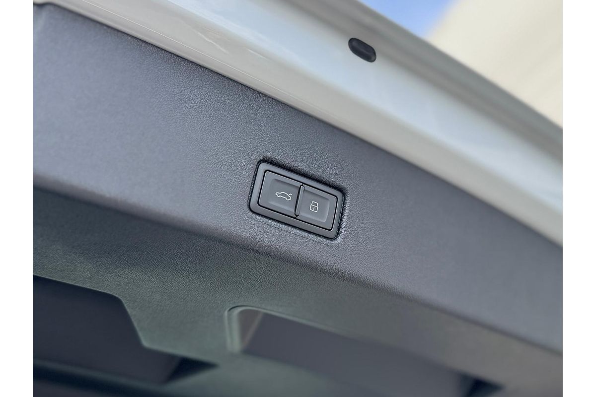 2024 Audi Q4 e-tron 45 F4