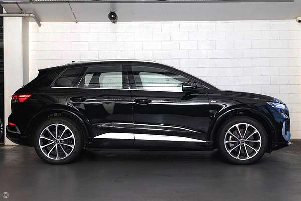 2024 Audi Q4 e-tron 55 F4