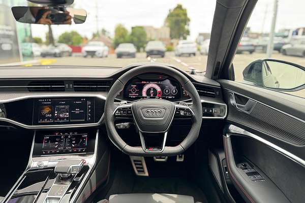 2024 Audi RS6 Performance C8