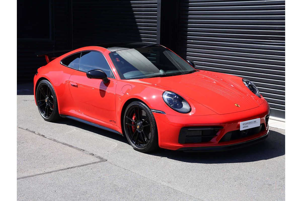 2023 Porsche 911 Carrera GTS 992