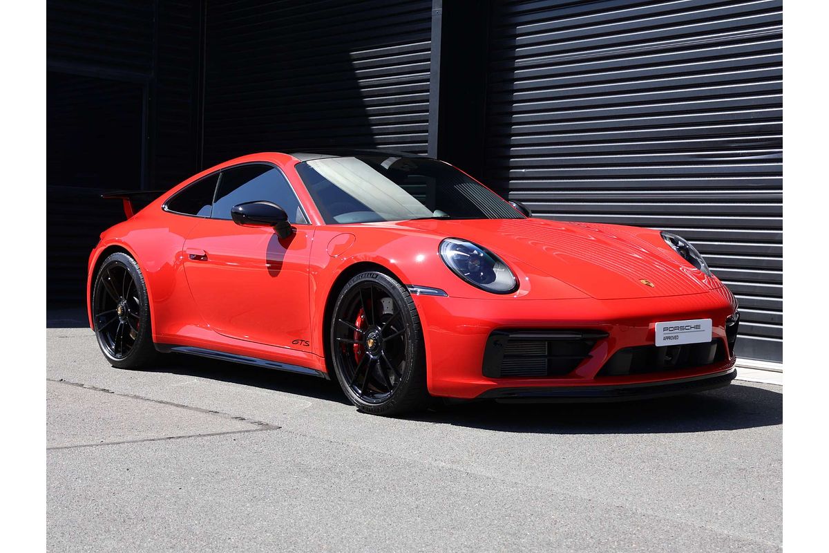 2023 Porsche 911 Carrera GTS 992