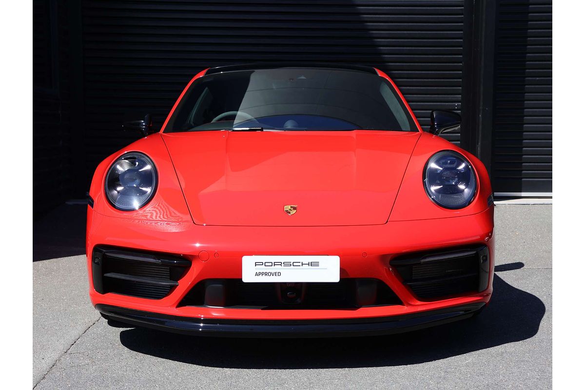 2023 Porsche 911 Carrera GTS 992