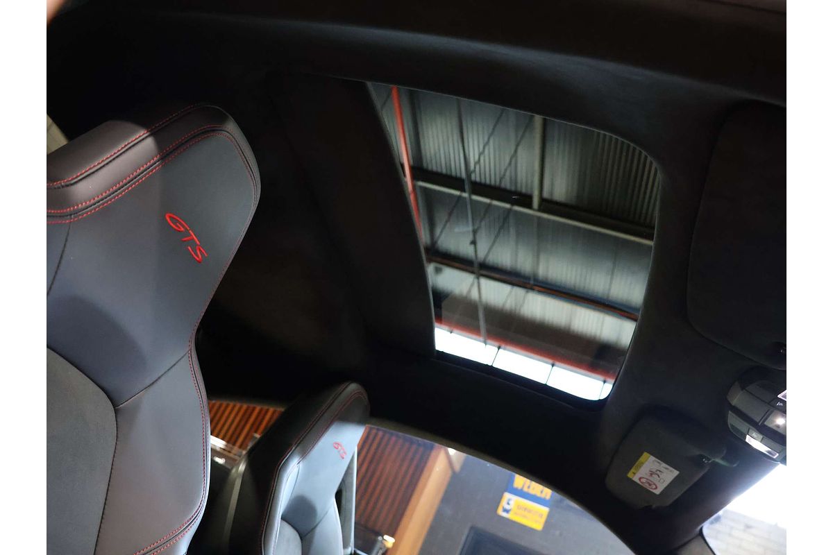2023 Porsche 911 Carrera GTS 992