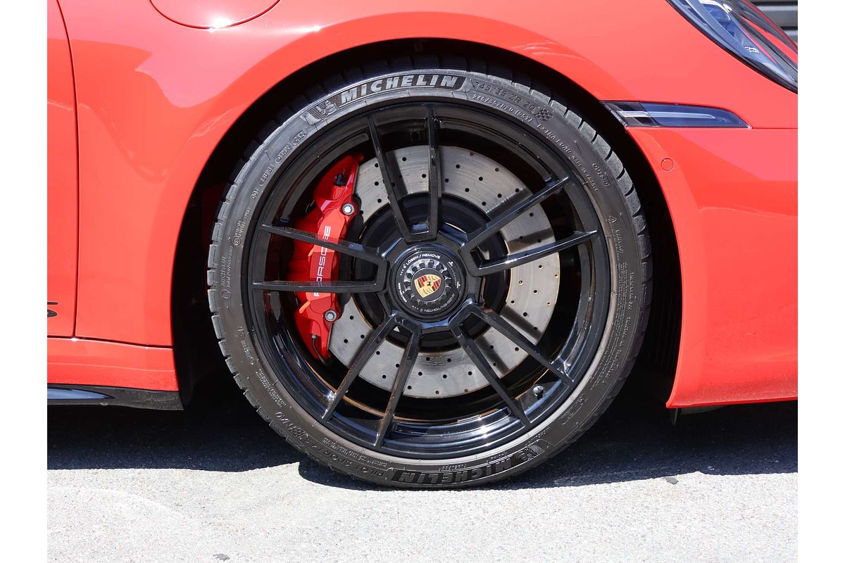 2023 Porsche 911 Carrera GTS 992