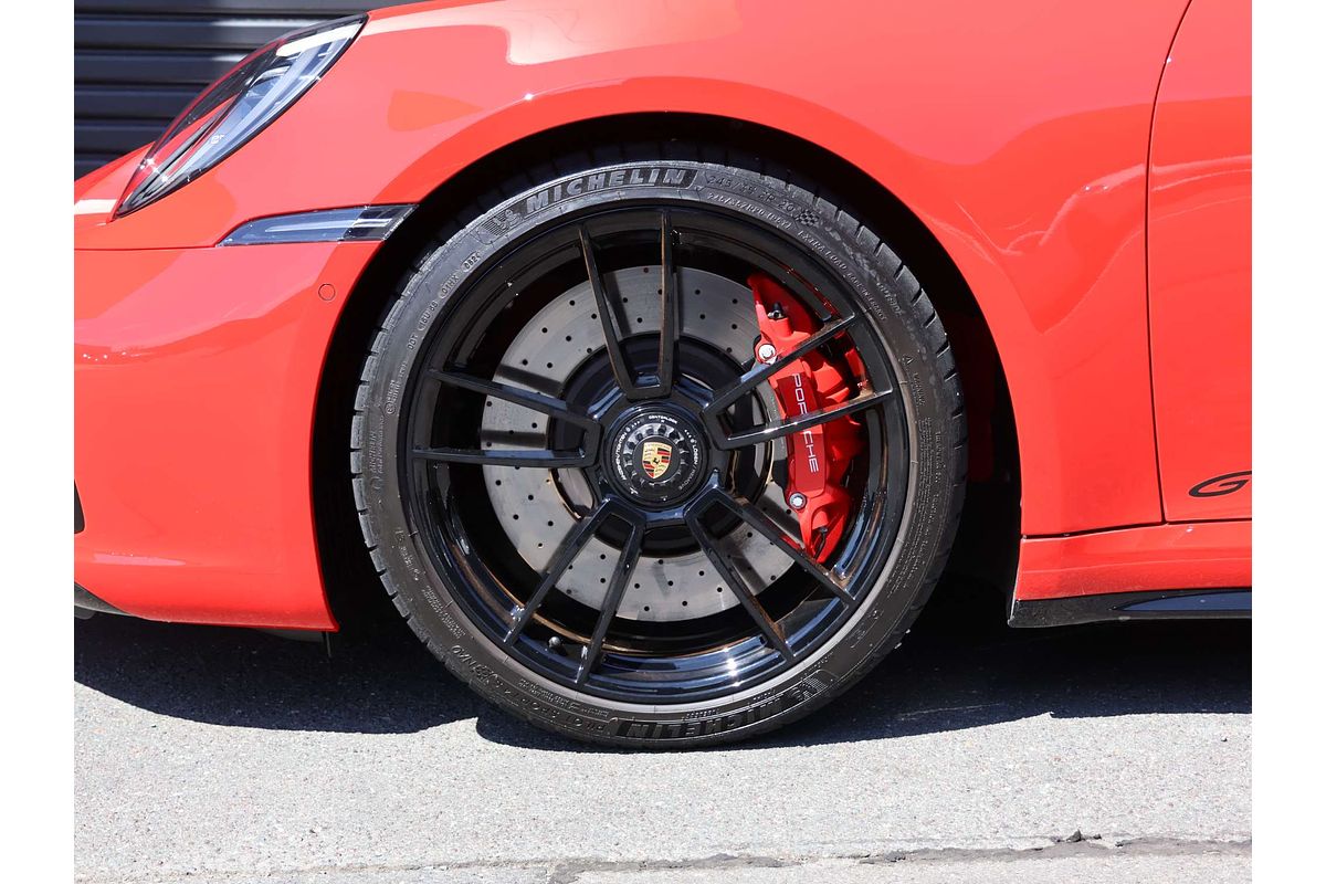 2023 Porsche 911 Carrera GTS 992