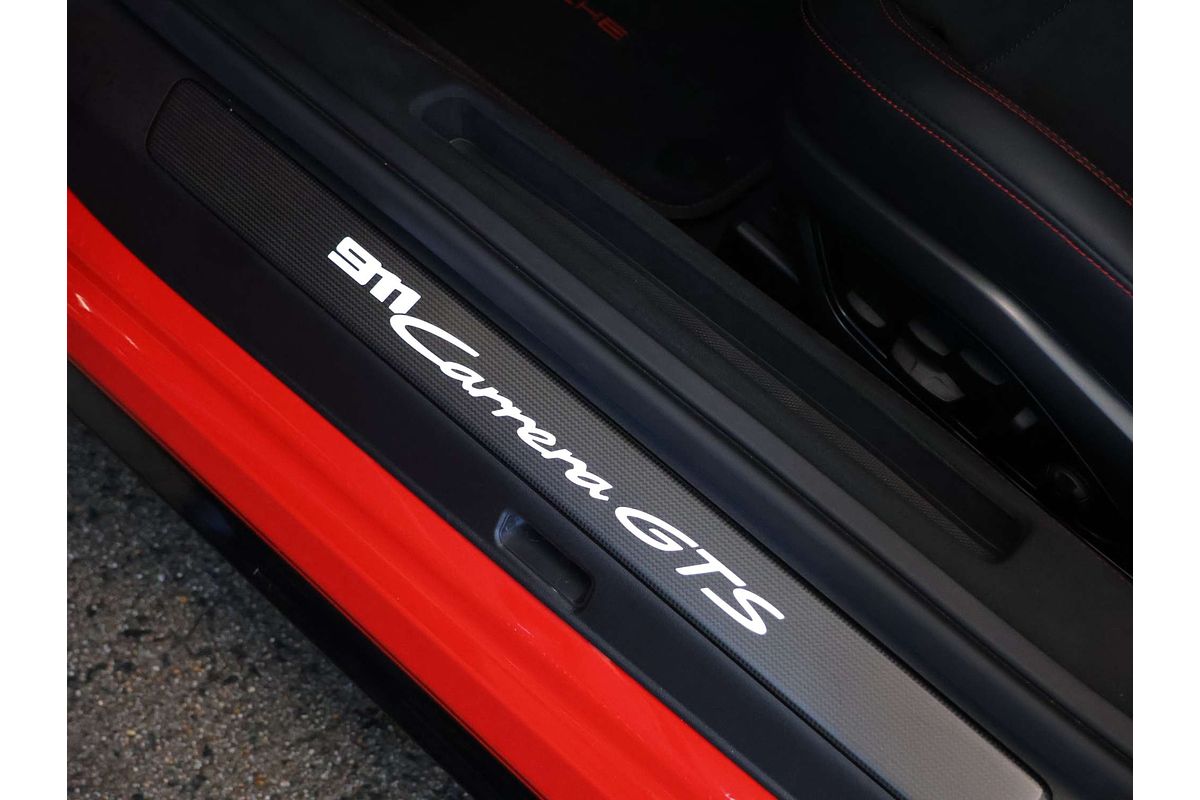 2023 Porsche 911 Carrera GTS 992