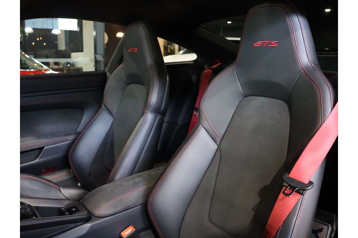 2023 Porsche 911 Carrera GTS 992