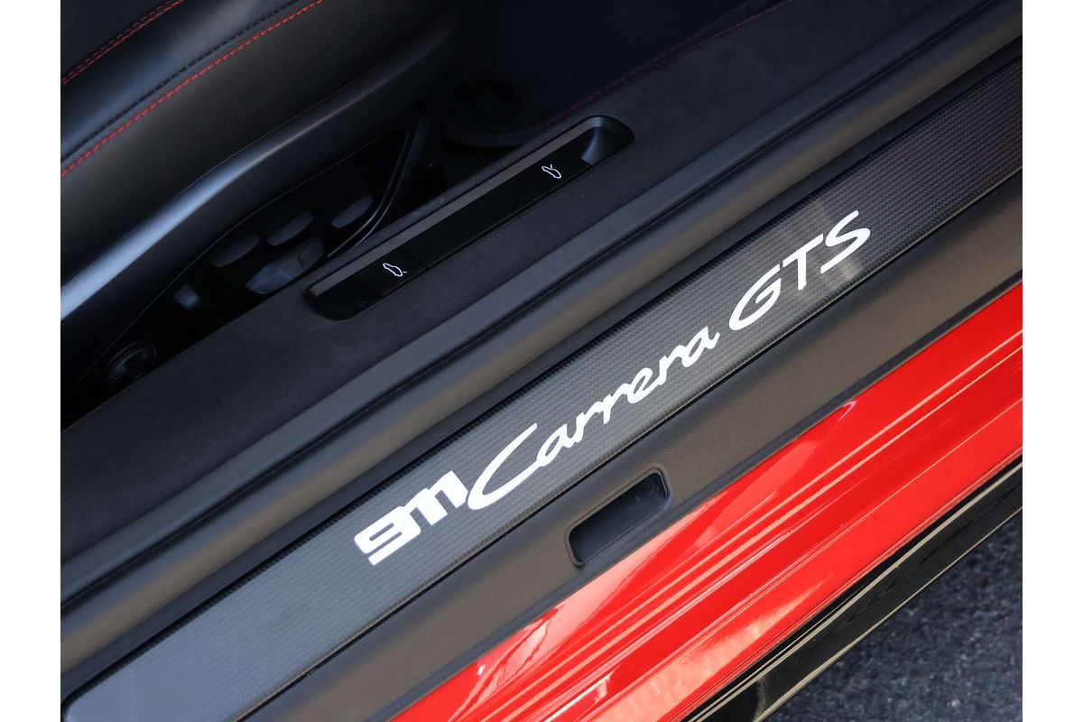 2023 Porsche 911 Carrera GTS 992