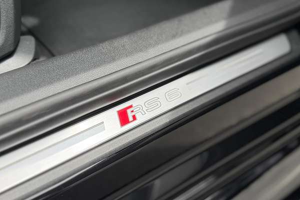 2024 Audi RS6 Performance C8