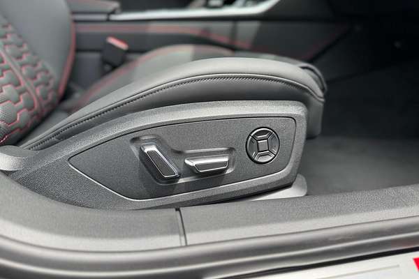 2024 Audi RS6 Performance C8
