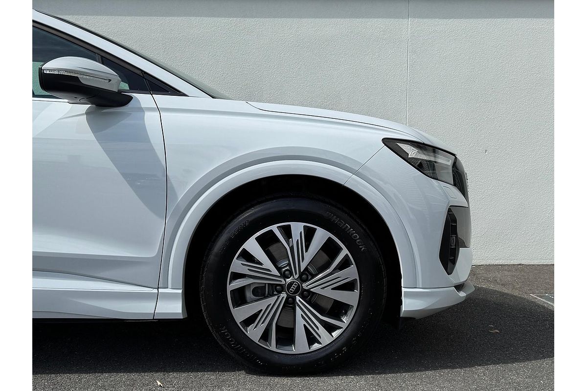 2024 Audi Q4 e-tron 45 F4