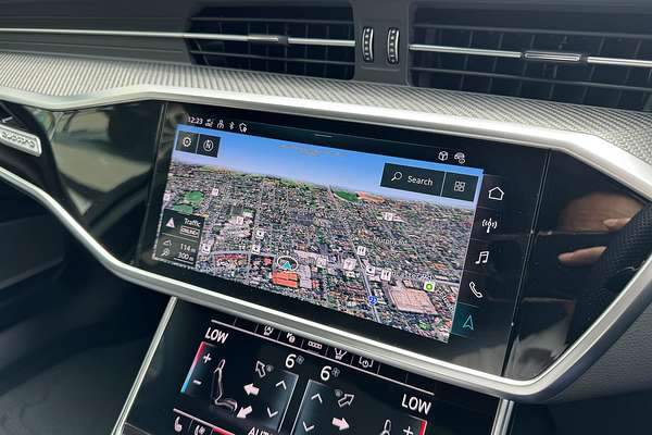 2024 Audi RS6 Performance C8
