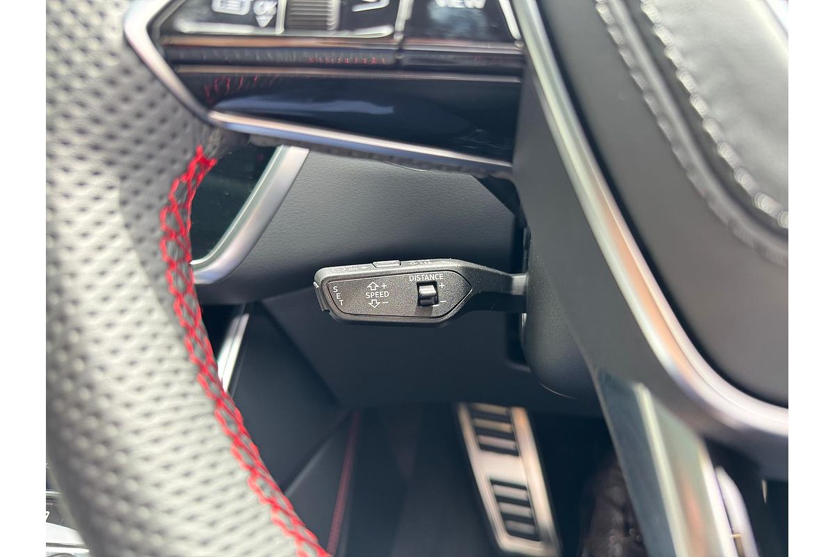 2024 Audi RS6 Performance C8