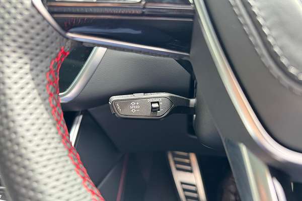 2024 Audi RS6 Performance C8
