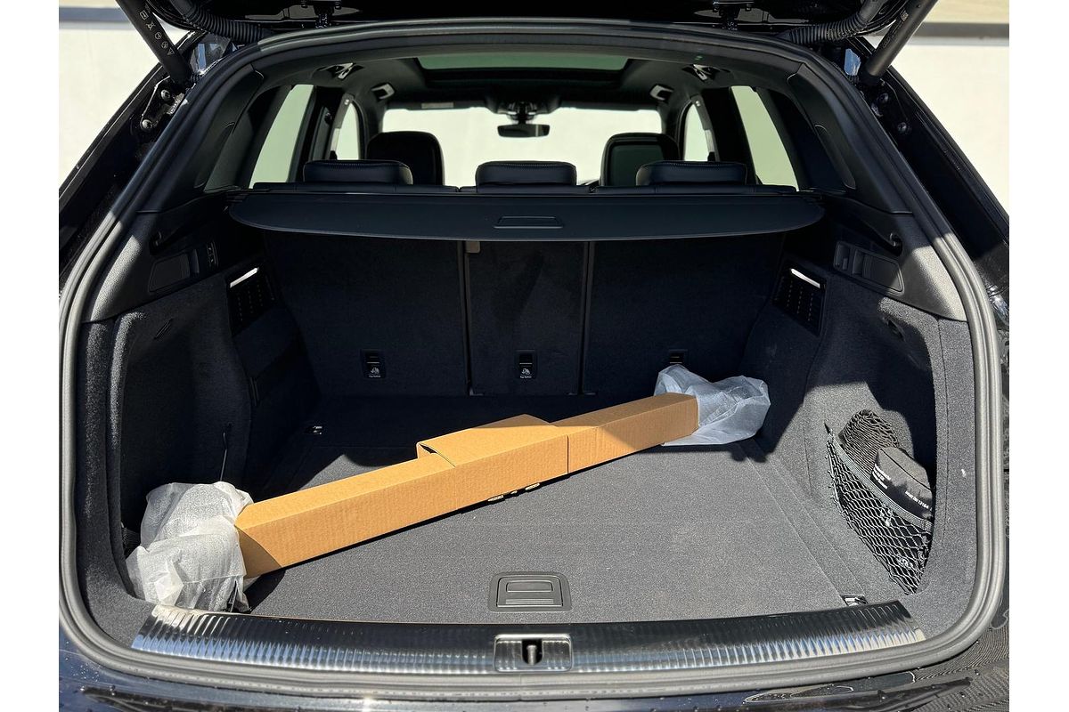 2024 Audi SQ5 TDI FY