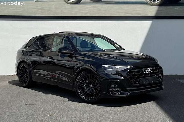 2024 Audi Q8 55 TFSI S line F1