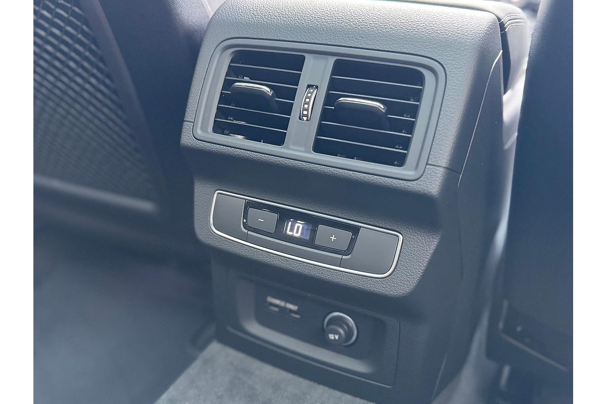 2024 Audi SQ5 TFSI FY