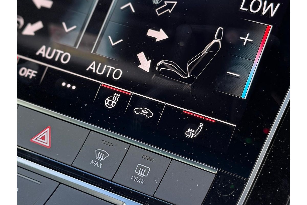 2024 Audi Q7 50 TDI S line 4M