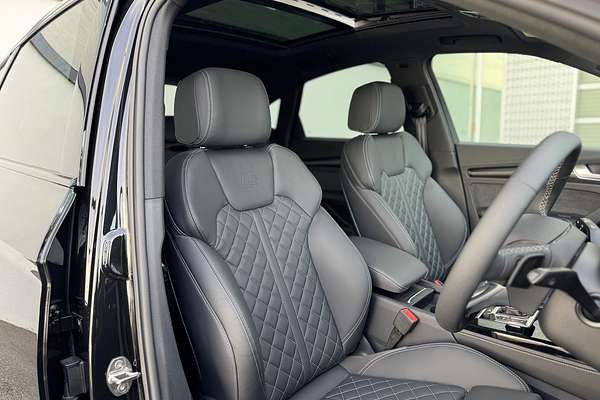 2024 Audi SQ5 TFSI FY