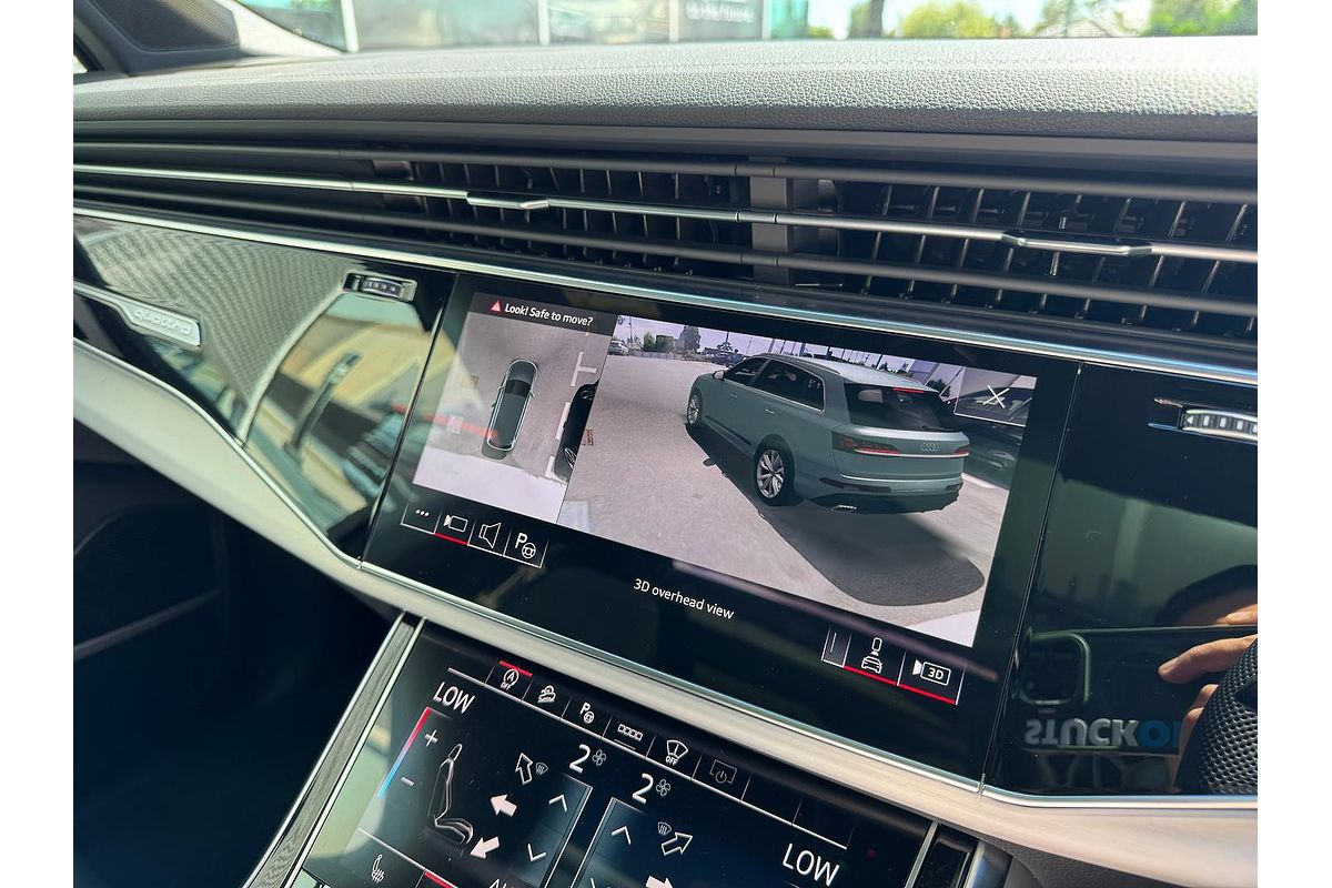 2024 Audi Q7 50 TDI S line 4M