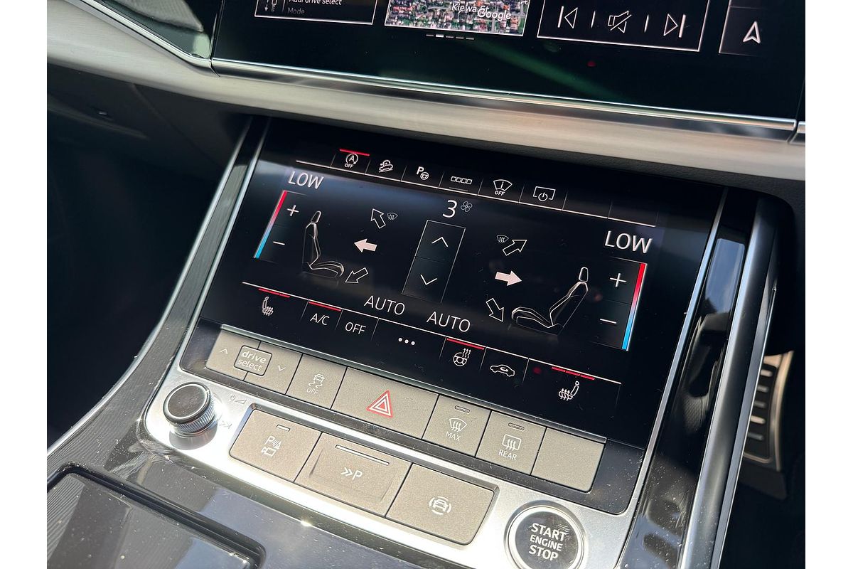 2024 Audi Q8 55 TFSI S line F1