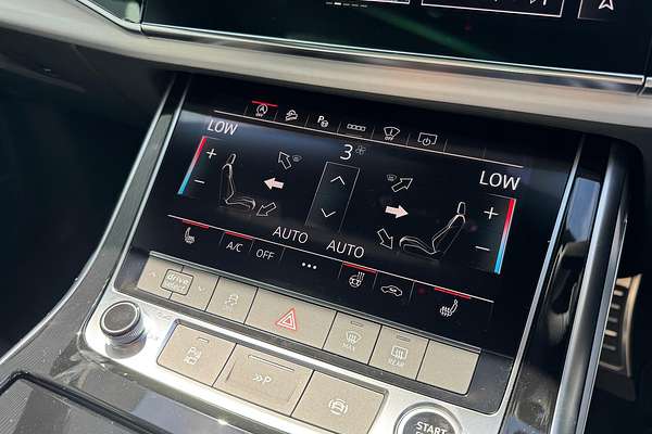 2024 Audi Q8 55 TFSI S line F1