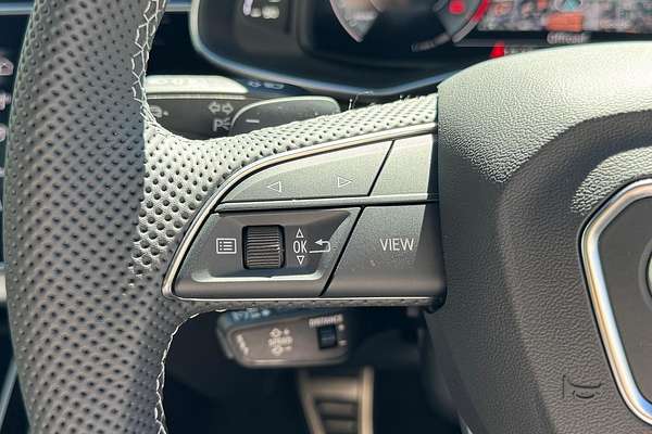 2024 Audi Q7 50 TDI S line 4M