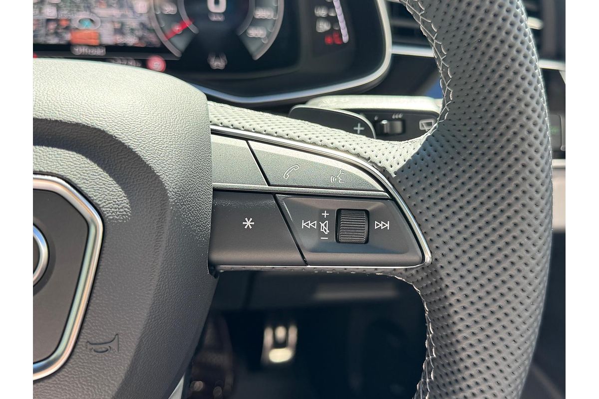 2024 Audi Q7 50 TDI S line 4M