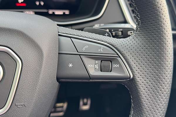 2024 Audi SQ5 TFSI FY
