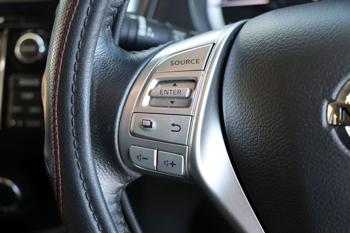 2019 Nissan Navara ST D23 Series 3 4X4