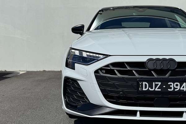 2024 Audi A3 35 TFSI S line GY