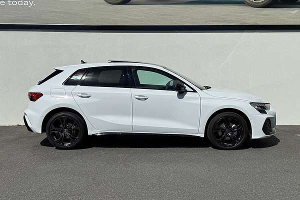 2024 Audi A3 35 TFSI S line GY