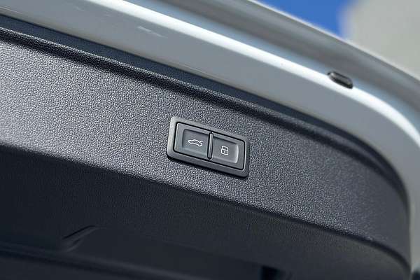 2024 Audi A3 35 TFSI S line GY