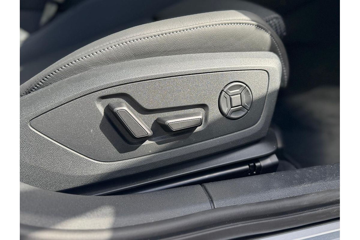 2024 Audi A3 35 TFSI S line GY