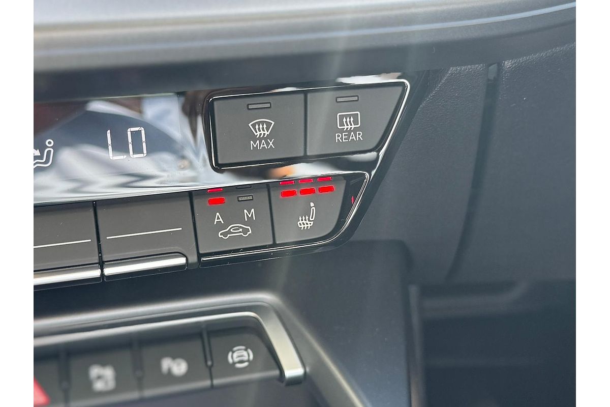2024 Audi A3 35 TFSI S line GY