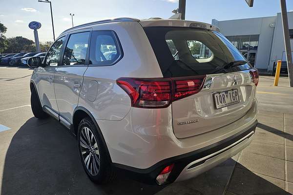 2018 Mitsubishi Outlander ES ZL