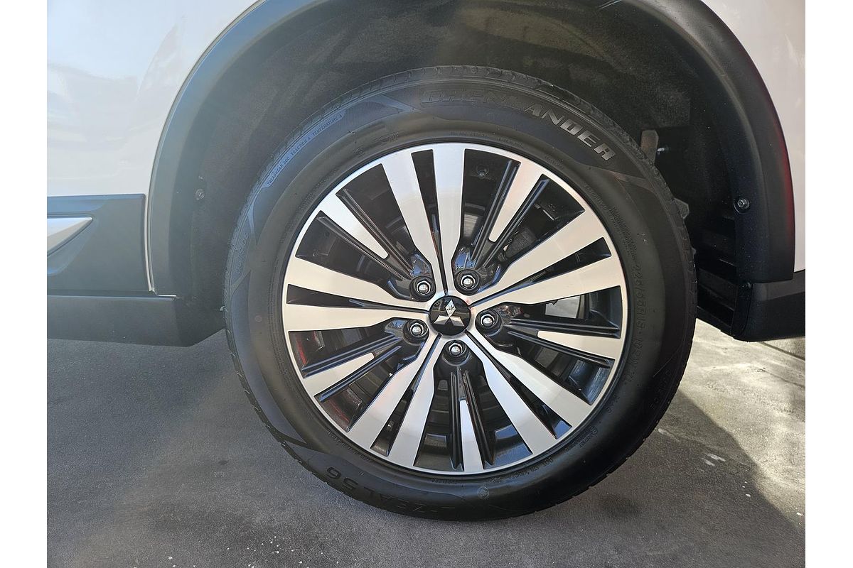2018 Mitsubishi Outlander ES ZL