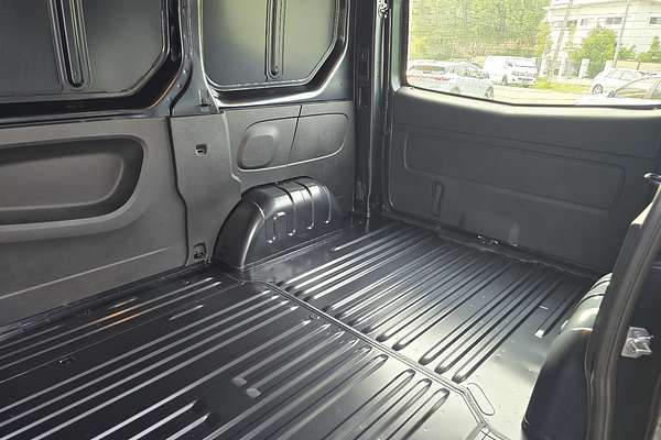 2024 Renault Trafic Pro X82 SWB