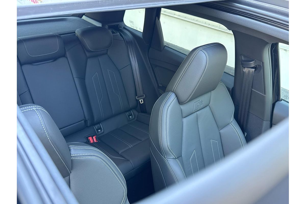 2024 Audi Q4 e-tron 55 F4