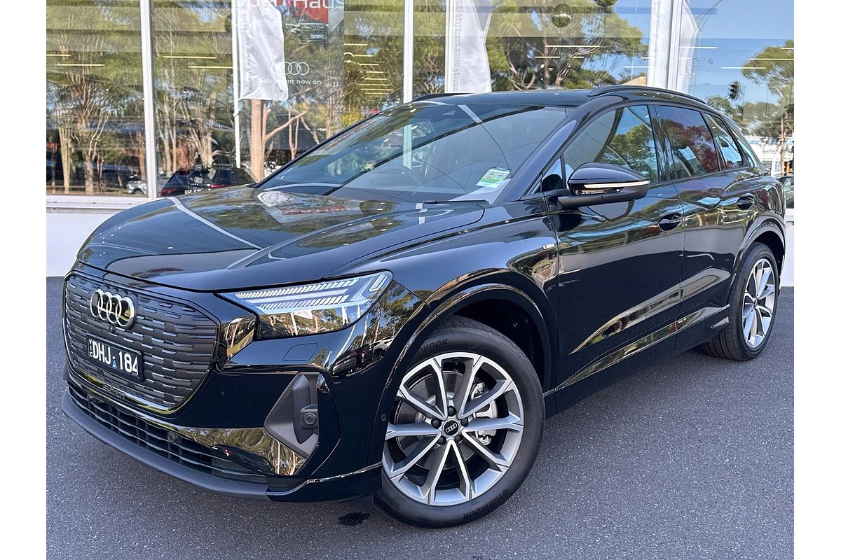 2024 Audi Q4 e-tron 55 F4
