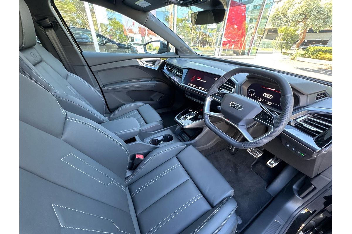 2024 Audi Q4 e-tron 55 F4