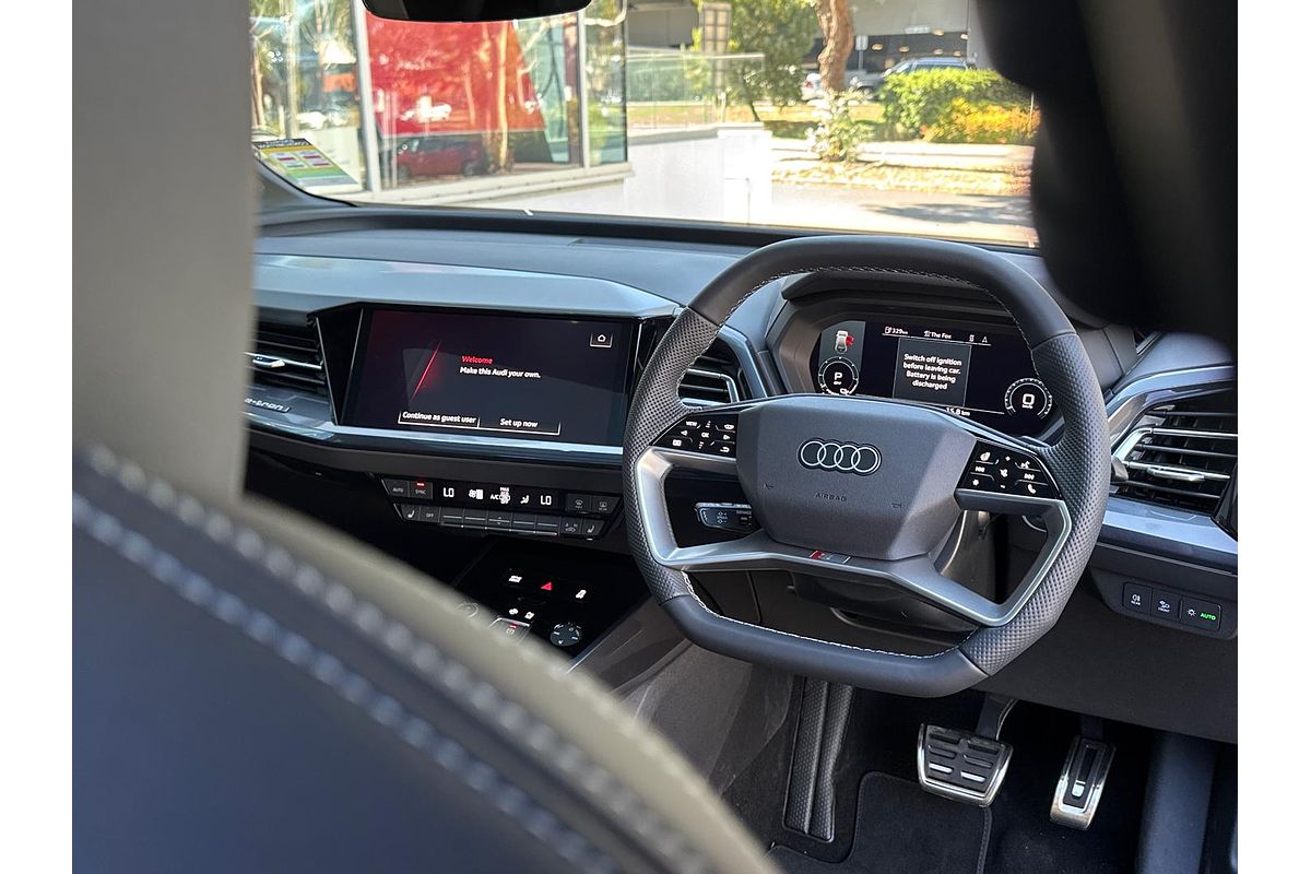 2024 Audi Q4 e-tron 55 F4