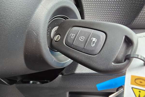2024 Renault Trafic Pro X82 SWB