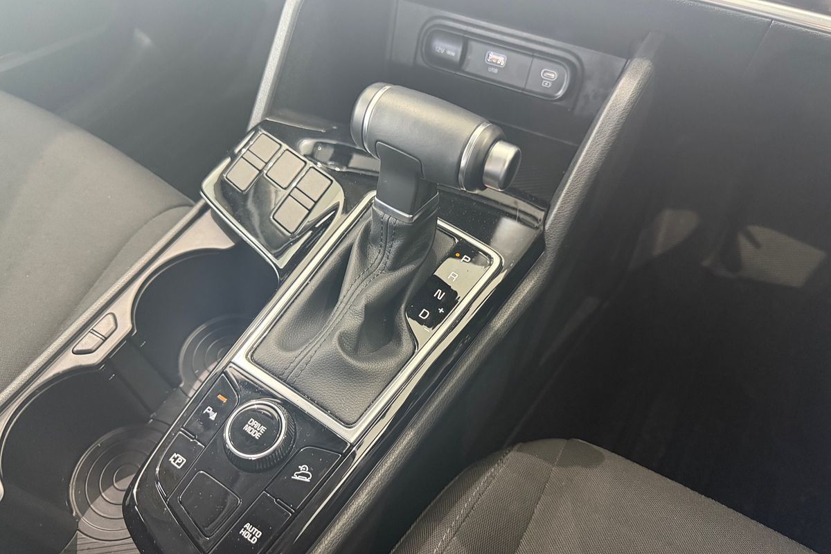 2023 Kia Sportage SX NQ5