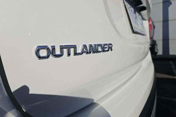 2018 Mitsubishi Outlander ES ZL