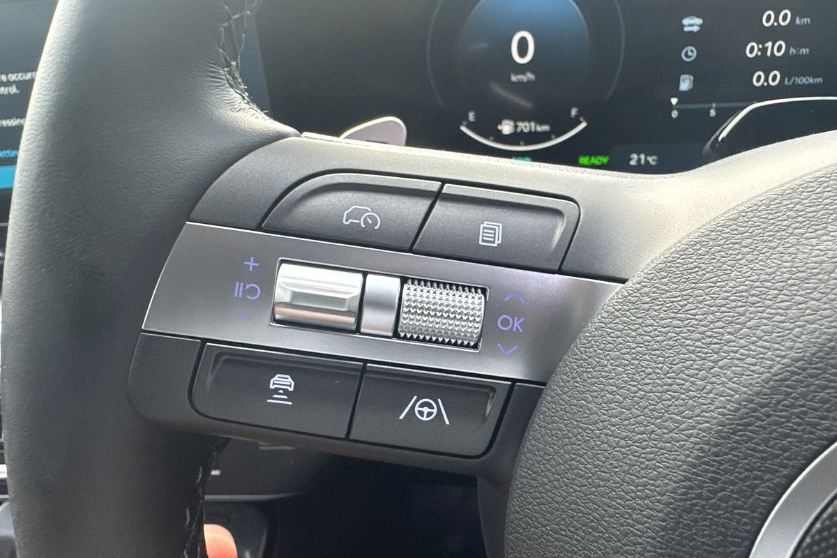 2025 Hyundai Kona Hybrid Premium SX2.V2